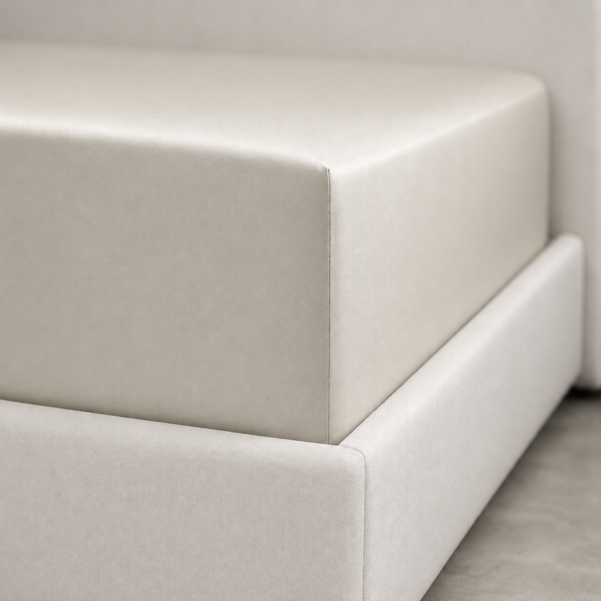 Silkys Fitted Sheet - Pure Ivory